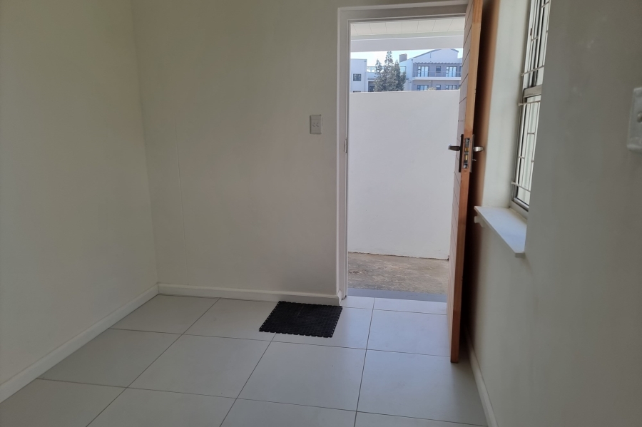 4 Bedroom Property for Sale in Beachfront Western Cape